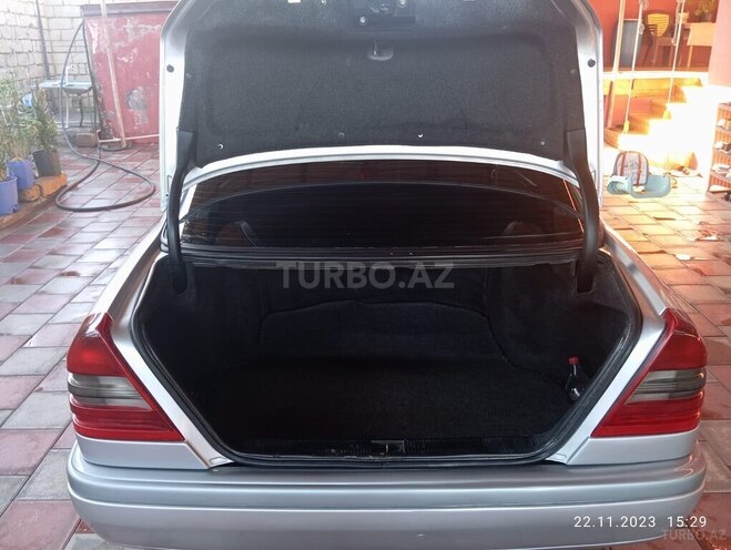 Mercedes C 180 1996, 100,000 km - 1.8 l - Biləsuvar