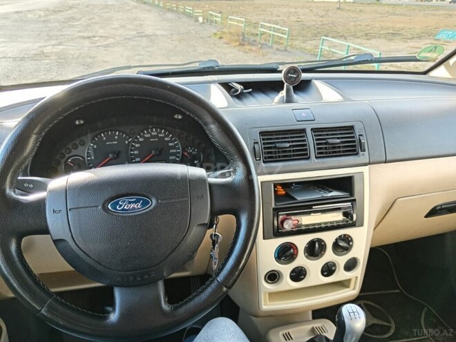 Ford Tourneo Connect 2008, 372,000 km - 1.8 l - Bakı