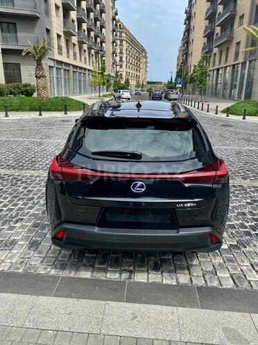 Lexus UX 250h 2021, 7,000 km - 2.0 l - Bakı