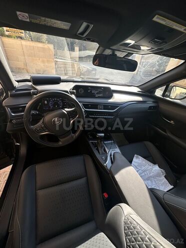 Lexus UX 250h 2021, 7,000 km - 2.0 l - Bakı