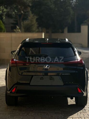 Lexus UX 250h 2021, 7,000 km - 2.0 l - Bakı