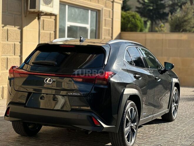 Lexus UX 250h 2021, 7,000 km - 2.0 l - Bakı