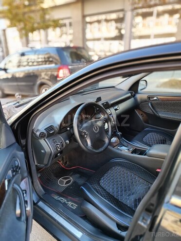 Mercedes C 200 2001, 256,000 km - 2.0 l - Bakı