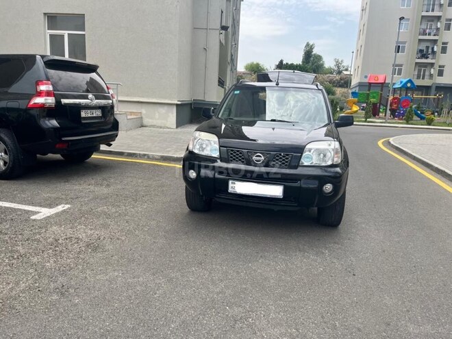 Nissan X-Trail 2009, 294,000 km - 2.5 l - Bakı