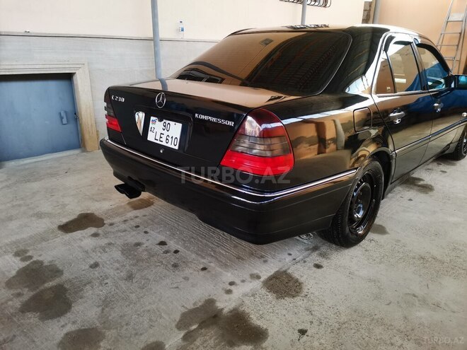Mercedes C 230 1999, 325,000 km - 2.3 l - Bakı