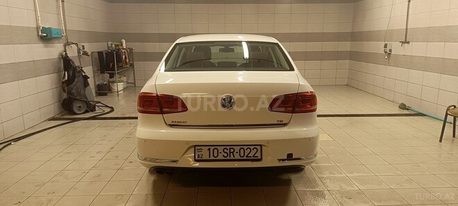 Volkswagen Passat 2011, 240,208 km - 1.8 l - Bakı