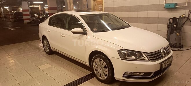 Volkswagen Passat 2011, 240,208 km - 1.8 l - Bakı