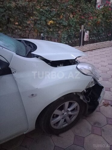 Nissan Sunny 2013, 290,000 km - 1.5 л - Gəncə
