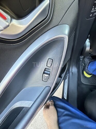 Hyundai Santa Fe 2013, 134,900 km - 2.4 l - Bakı