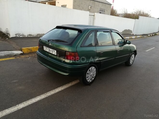 Opel Astra 1996, 468,801 km - 1.6 l - Sumqayıt