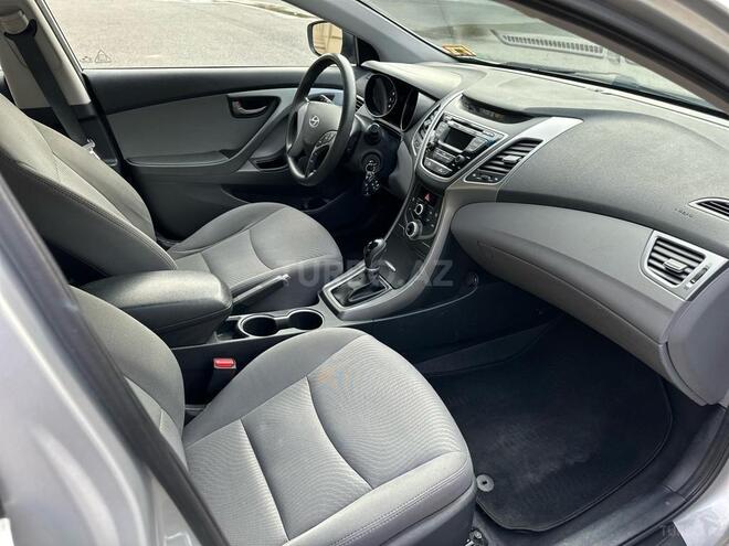 Hyundai Elantra 2015, 87,000 km - 1.8 l - Bakı