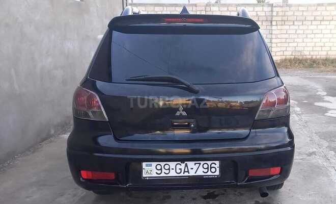 Mitsubishi Outlander 2003, 290,100 km - 2.4 l - Tovuz