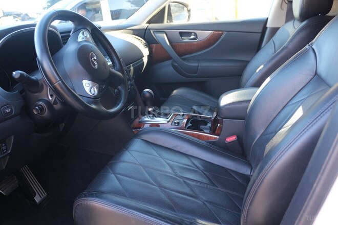 Infiniti QX70 2016, 93,500 km - 3.7 л - Bakı