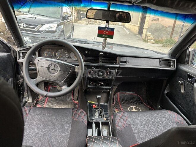 Mercedes 190 1992, 228,000 km - 2.0 l - Bakı