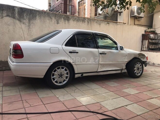 Mercedes C 200 1997, 312,312 km - 2.0 l - Bakı