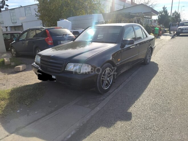 Mercedes C 230 1999, 263,000 km - 2.3 л - Saatlı