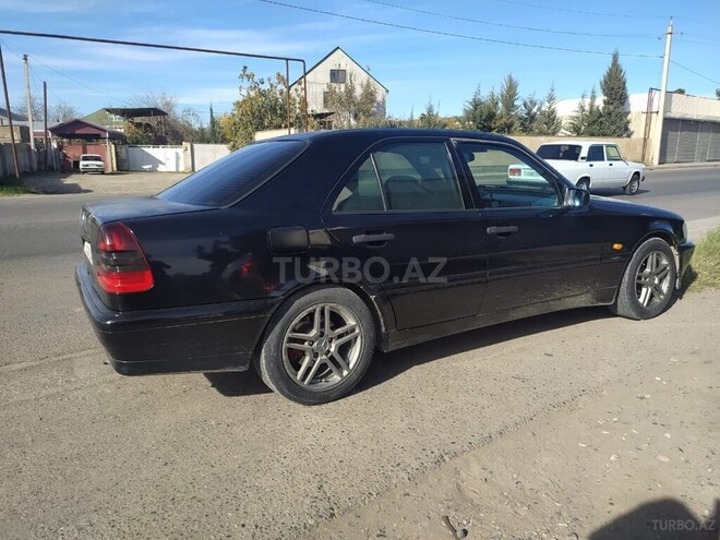 Mercedes C 230 1999, 263,000 km - 2.3 л - Saatlı