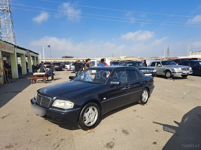 Mercedes C 230 1997, 258,634 km - 2.3 l - Bakı