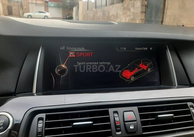 BMW 528 2016, 101,000 km - 2.0 л - Bakı