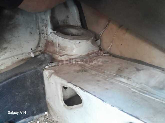 LADA (VAZ) 2106 1994, 51,600 km - 1.5 l - Qazax