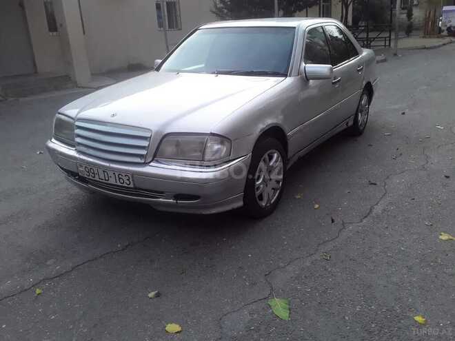 Mercedes C 220 1994, 230,000 km - 2.2 l - Bakı