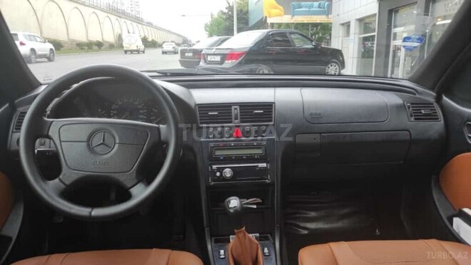 Mercedes C 220 1998, 406,000 km - 2.2 l - Bakı