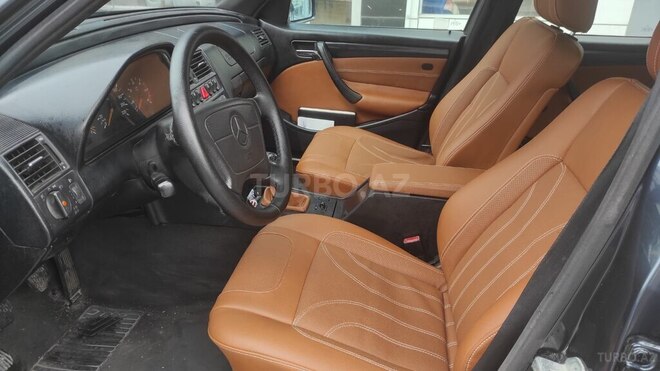 Mercedes C 220 1998, 406,000 km - 2.2 l - Bakı