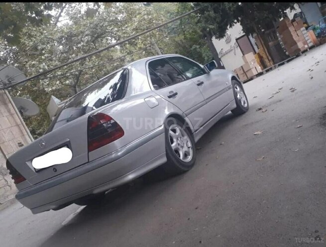 Mercedes C 220 1999, 313,816 km - 2.2 l - Laçın