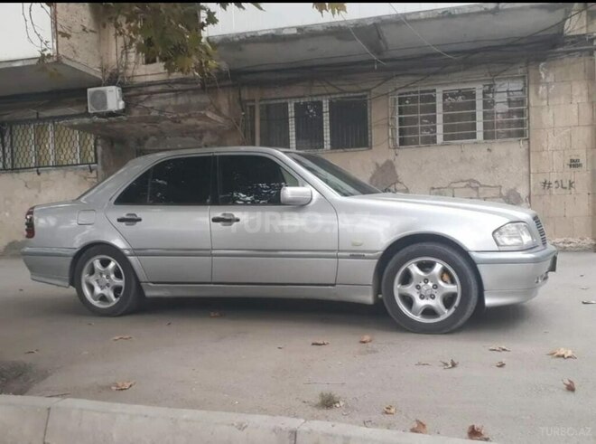 Mercedes C 220 1999, 313,816 km - 2.2 l - Laçın