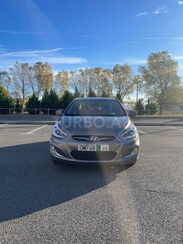 Hyundai Accent 2014, 70,000 km - 1.6 l - Şəki