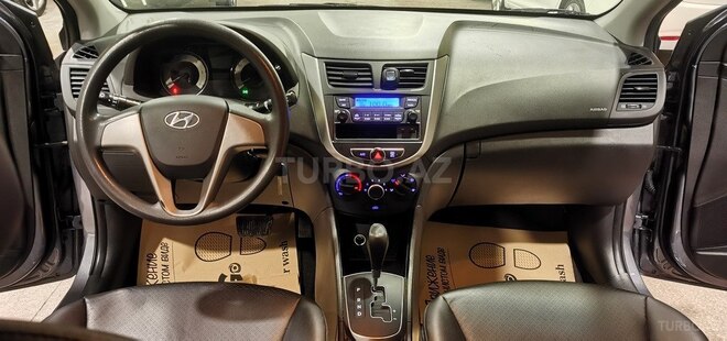 Hyundai Accent 2017, 189,000 km - 1.6 l - Sumqayıt