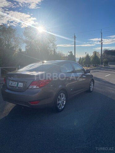 Hyundai Accent 2014, 70,000 km - 1.6 l - Şəki