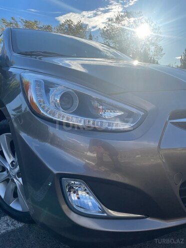 Hyundai Accent 2014, 70,000 km - 1.6 l - Şəki