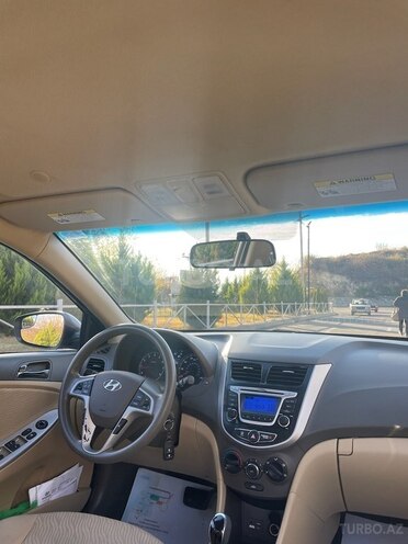 Hyundai Accent 2014, 70,000 km - 1.6 l - Şəki