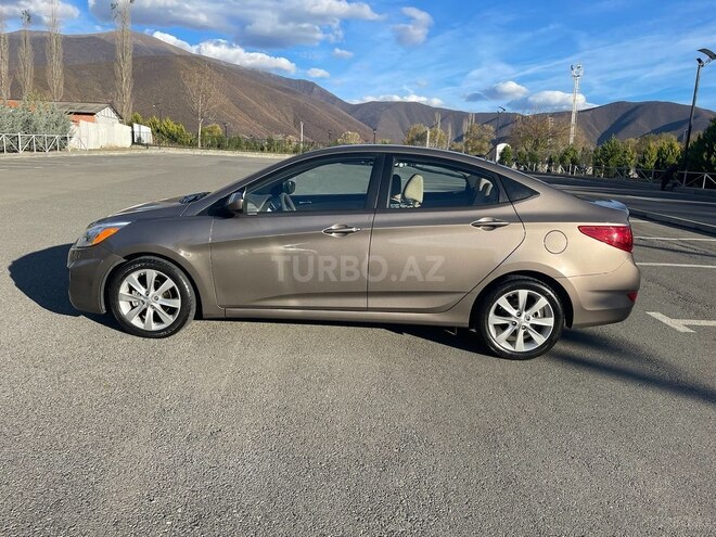 Hyundai Accent 2014, 70,000 km - 1.6 l - Şəki