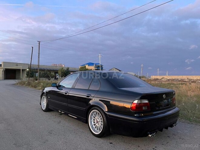 BMW 528 2000, 312,000 km - 2.8 л - Bakı