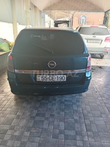 Opel Astra 2007, 250,000 km - 1.3 l - Şəki