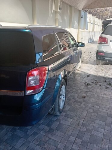 Opel Astra 2007, 250,000 km - 1.3 l - Şəki
