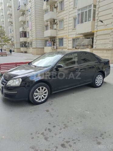 Volkswagen Jetta 2007, 271,000 km - 1.6 l - Quba
