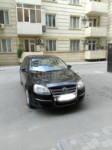 Volkswagen Jetta 2007, 271,000 km - 1.6 l - Quba