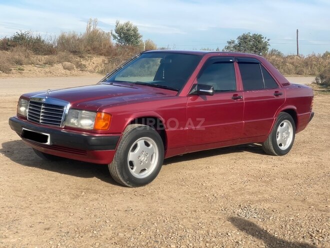 Mercedes 190 1991, 250,300 km - 1.8 l - Saatlı