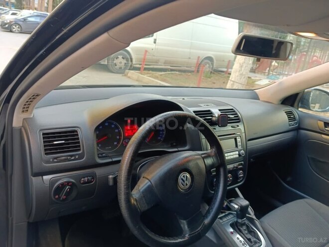 Volkswagen Jetta 2007, 271,000 km - 1.6 l - Quba