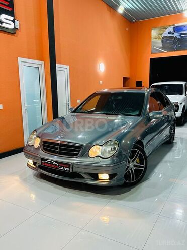Mercedes C 220 2005, 297,843 km - 2.4 l - Xırdalan