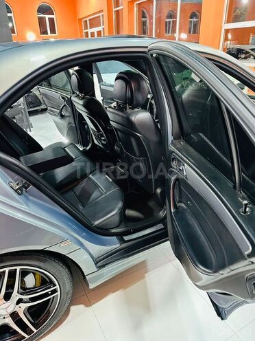 Mercedes C 220 2005, 297,843 km - 2.4 l - Xırdalan