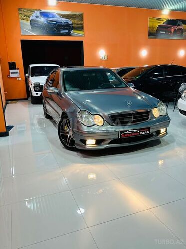 Mercedes C 220 2005, 297,843 km - 2.4 l - Xırdalan