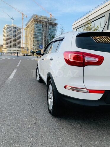 Kia Sportage 2013, 178,650 km - 2.0 л - Bakı