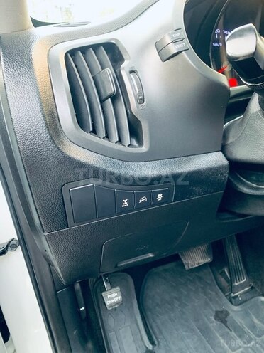 Kia Sportage 2013, 178,650 km - 2.0 л - Bakı