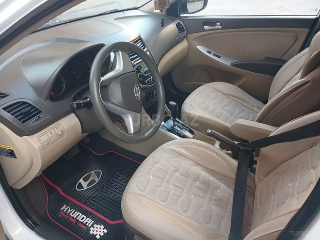 Hyundai Accent 2013, 205,996 km - 1.6 l - Bakı