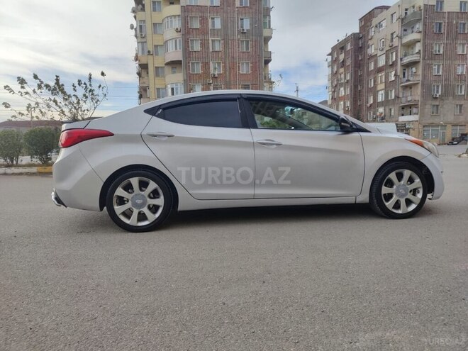 Hyundai Elantra 2013, 299,338 km - 1.8 l - Bakı