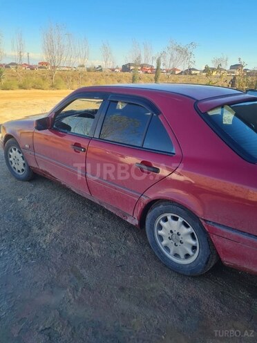 Mercedes C 180 1997, 438,583 km - 2.0 l - Bakı